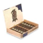 王冠之下 马杜罗 飞猪<br>Undercrown Maduro Flying Pig