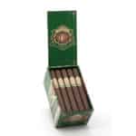 特巴高斯 贝兹系列 SF 高朗拿<br>Tabacos Baez Serie SF Corona